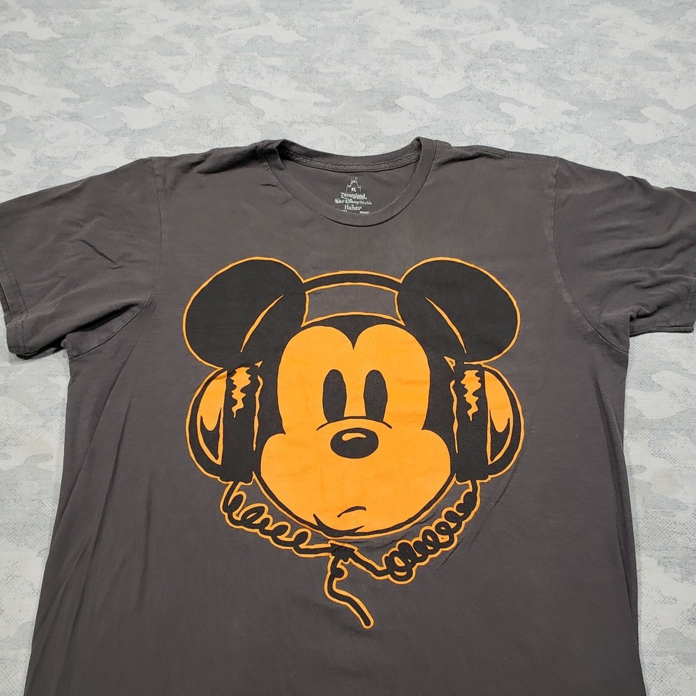 Disneyland Shirt Mens XL Gray Short Sleeve Mickey - Picture 3 of 8